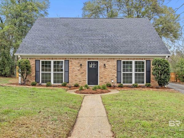 868 Nassau Drive, Mobile, AL 36608