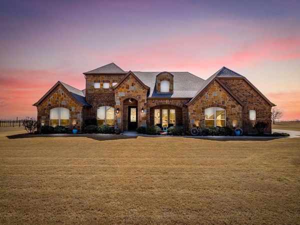 8613 Tuscan Way, Godley, TX 76044