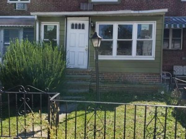 208 MARKS AVENUE, DARBY, PA 19023