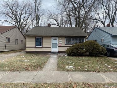 26437 Lehigh Street, Inkster, MI 48141