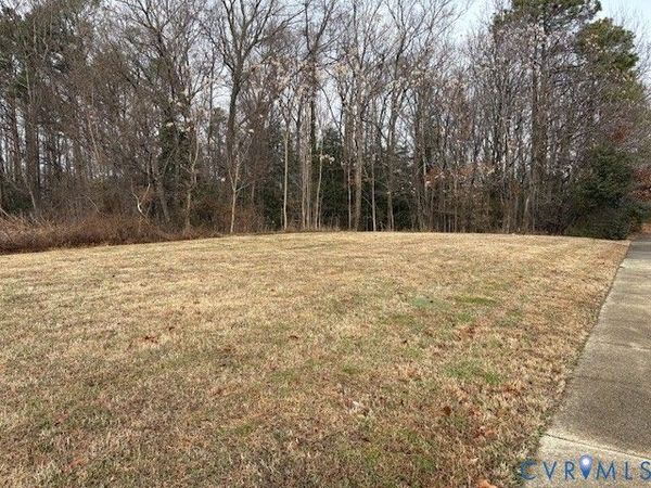 300 Hioaks Road, Richmond, VA 23225