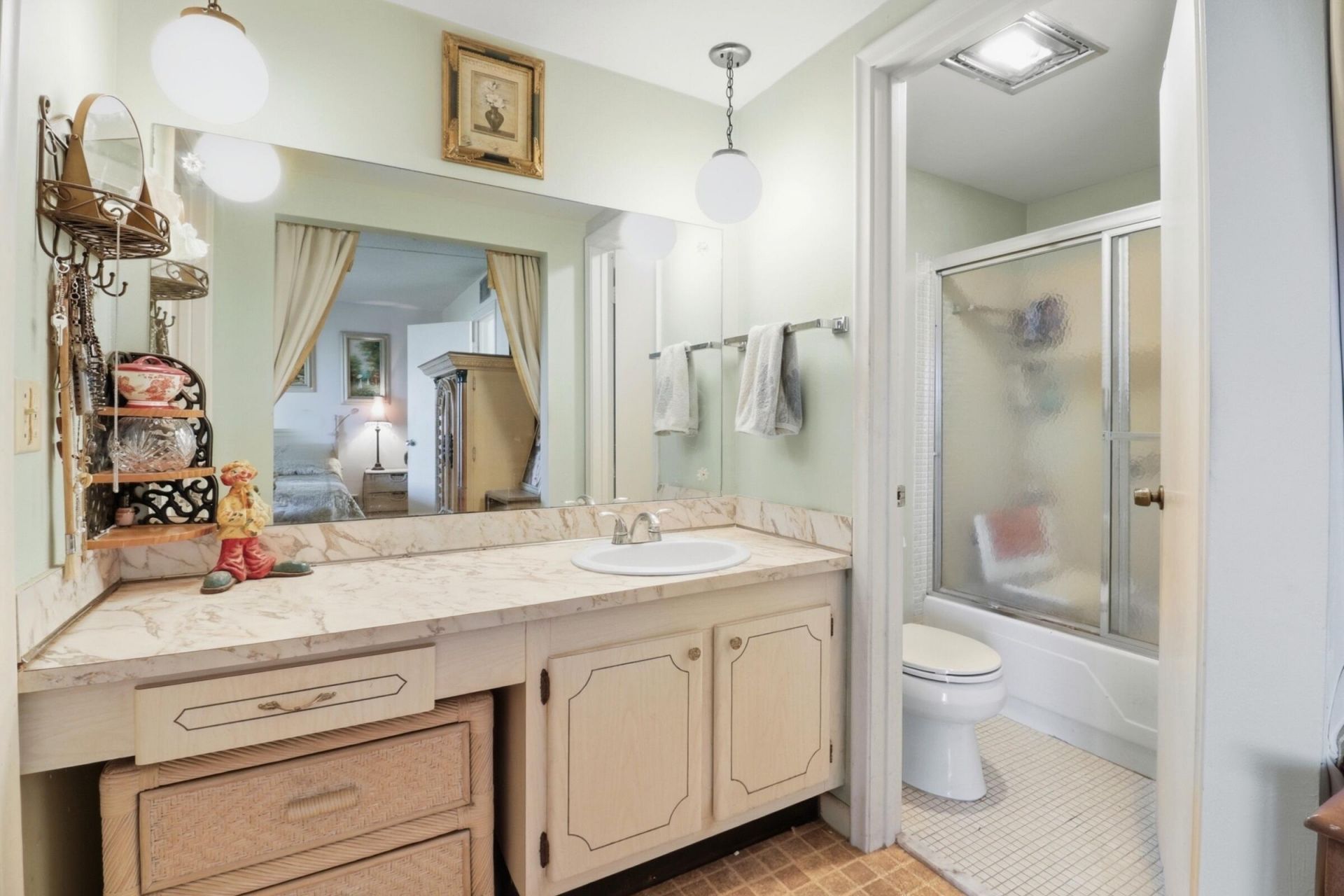 307 Wellington A, West Palm Beach, FL 33417 Photo