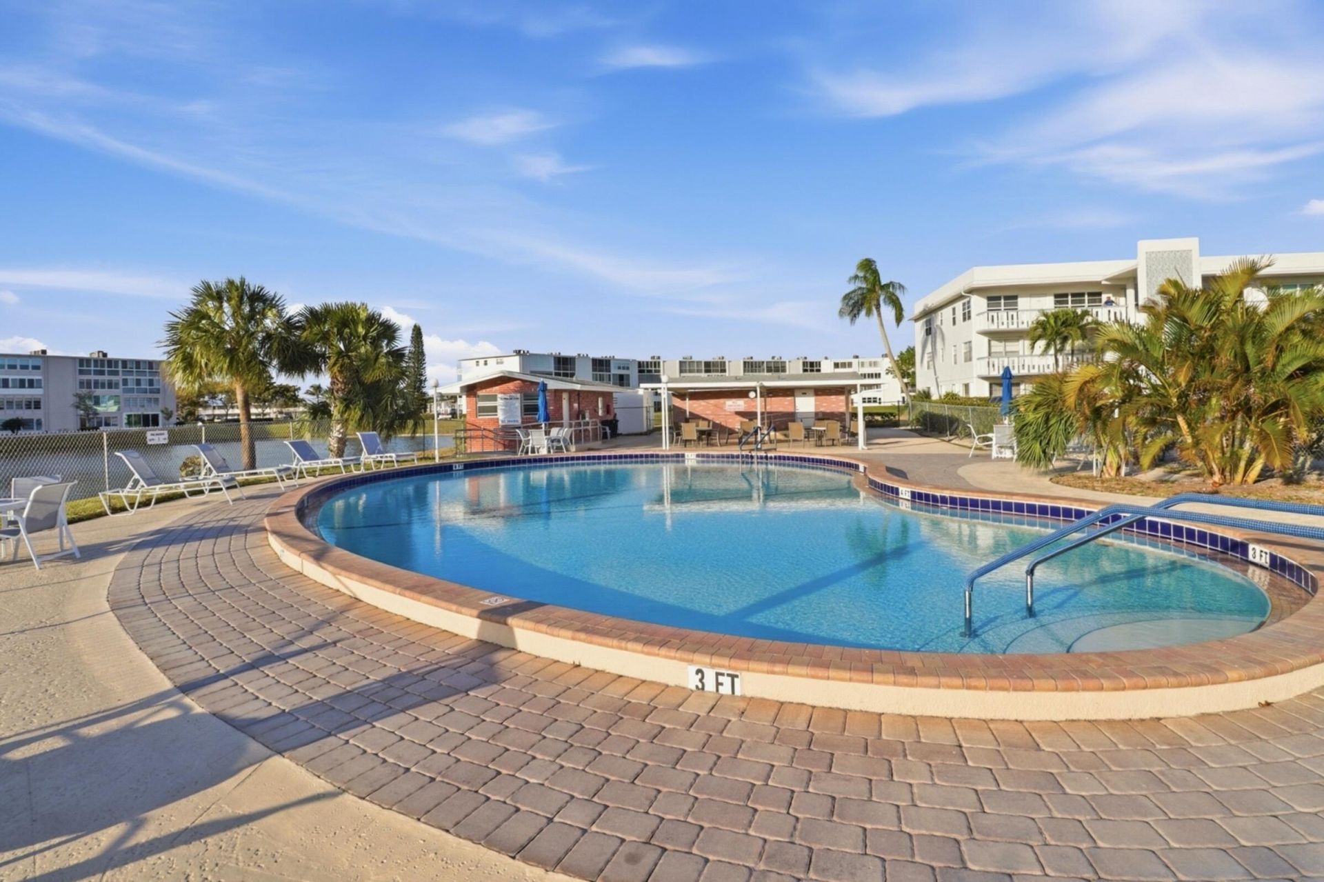 307 Wellington A, West Palm Beach, FL 33417 Photo