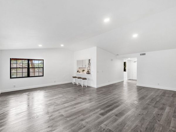 11177 Aspen Glen Drive, Unit 206, Boynton Beach, FL 33437