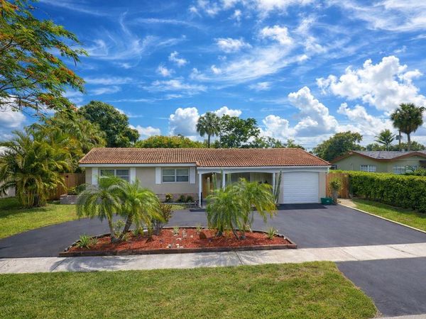 2120 NE 62nd Court, Fort Lauderdale, FL 33308