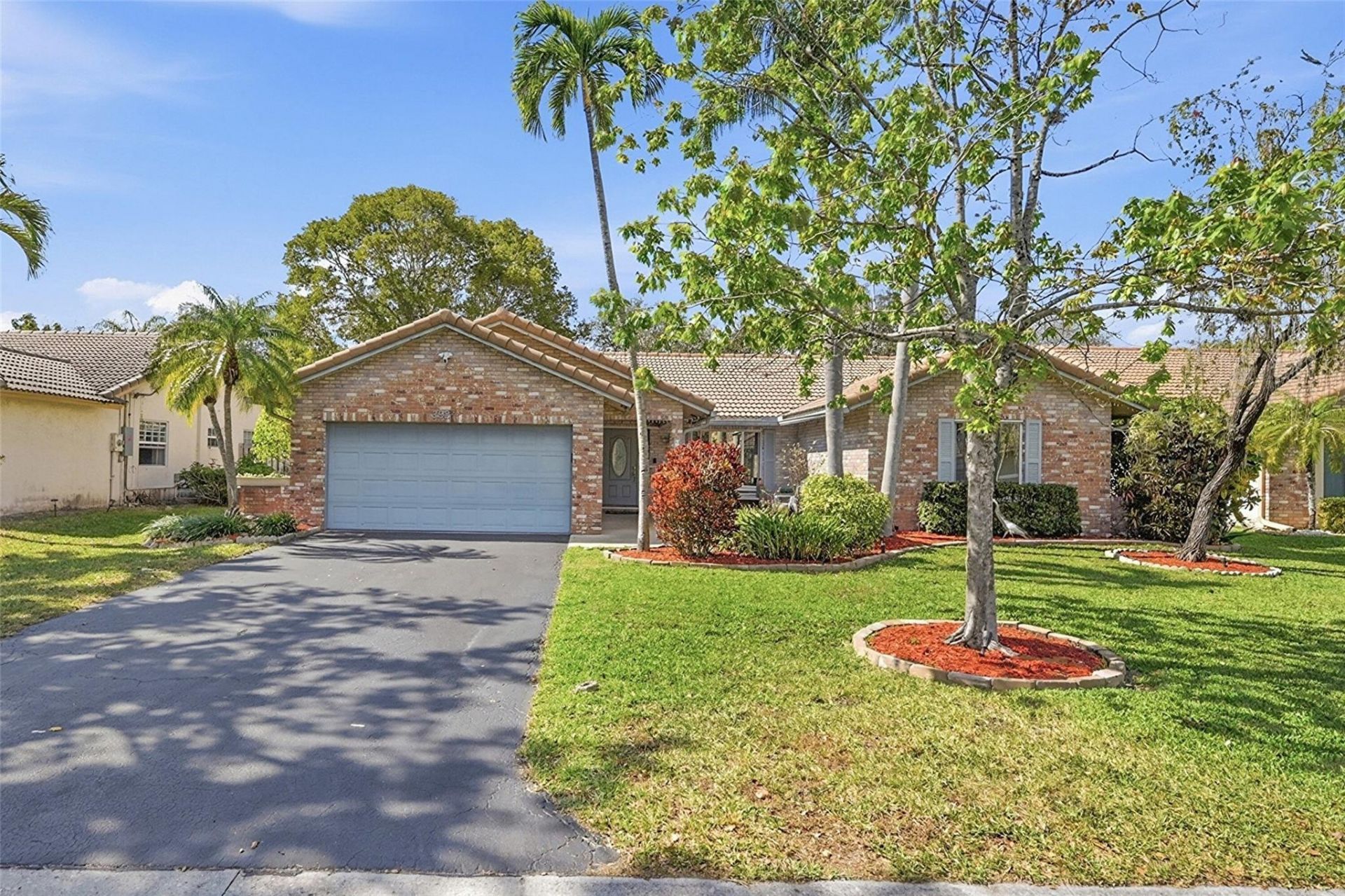 392 NW 113th Terrace, Coral Springs, FL 33071 Photo