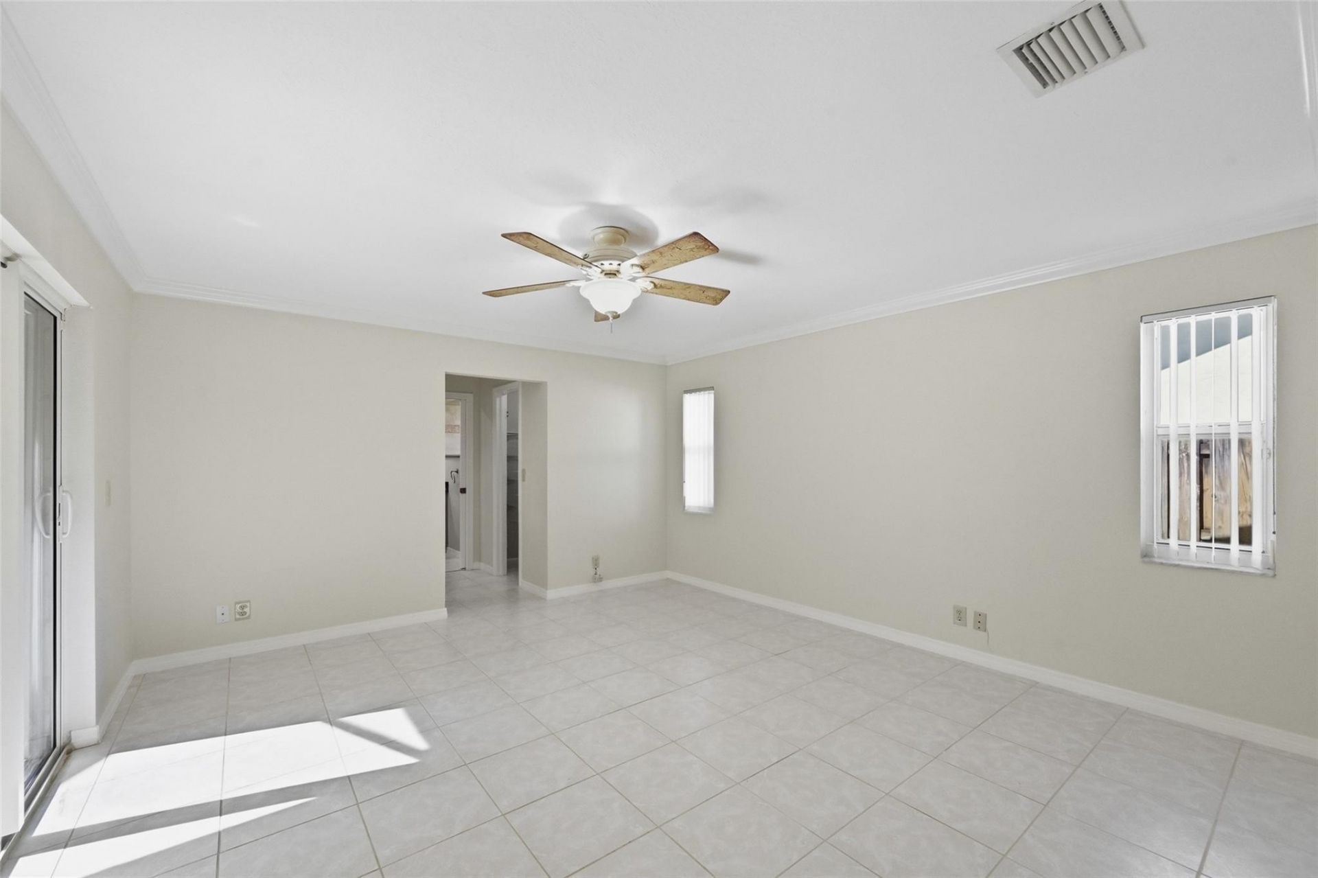 392 NW 113th Terrace, Coral Springs, FL 33071 Photo