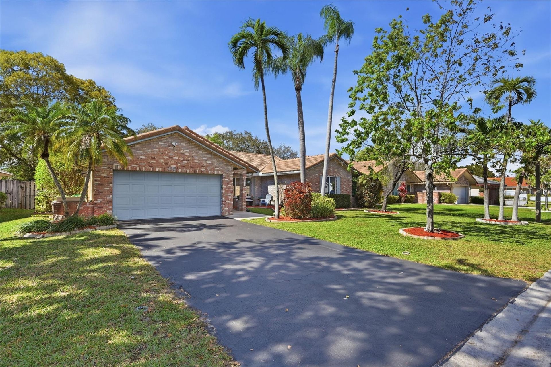 392 NW 113th Terrace, Coral Springs, FL 33071 Photo