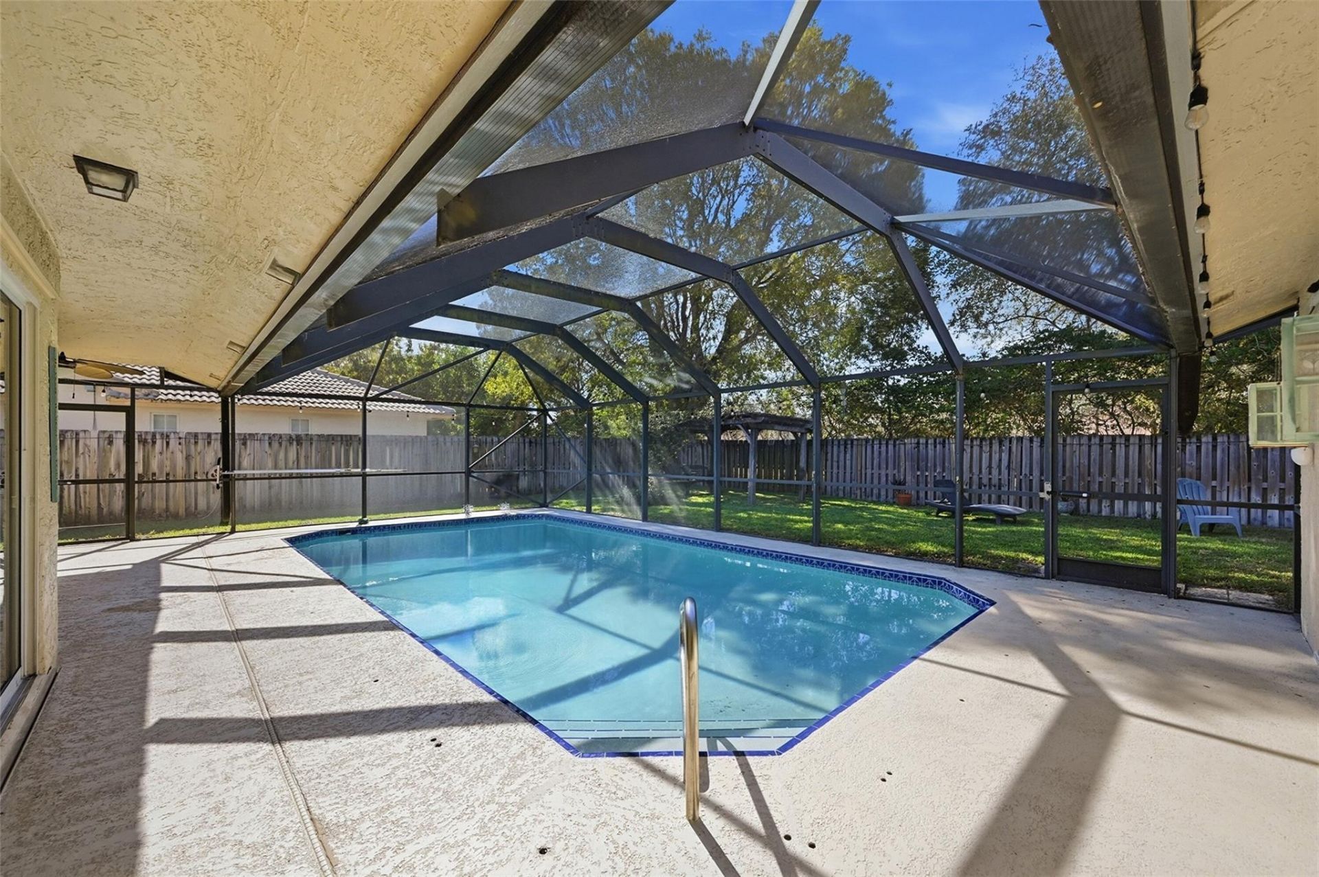 392 NW 113th Terrace, Coral Springs, FL 33071 Photo