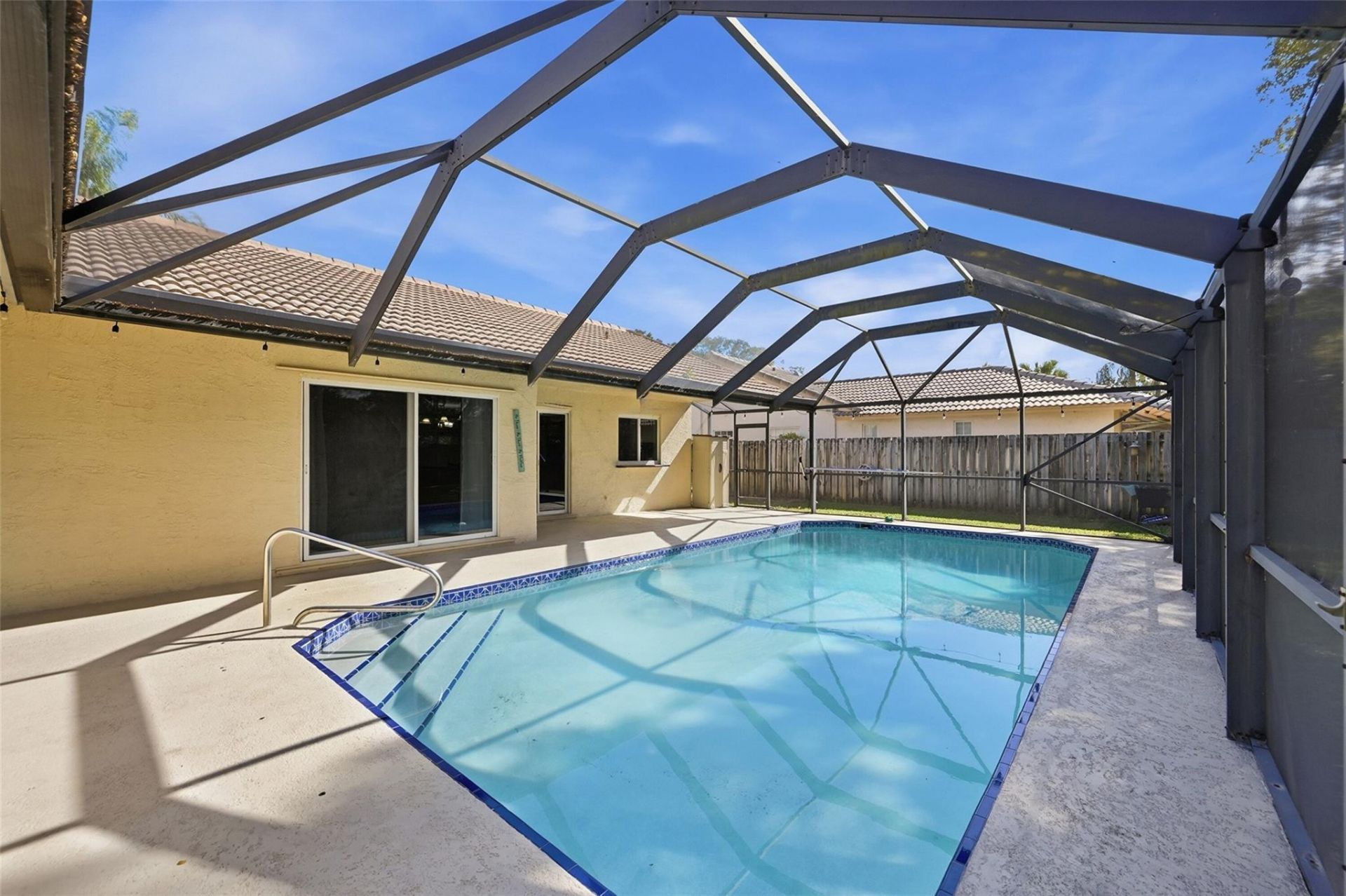 392 NW 113th Terrace, Coral Springs, FL 33071 Photo