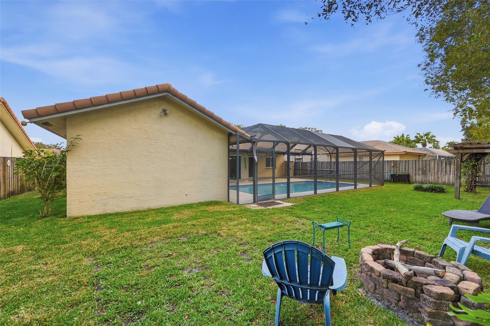 392 NW 113th Terrace, Coral Springs, FL 33071 Photo