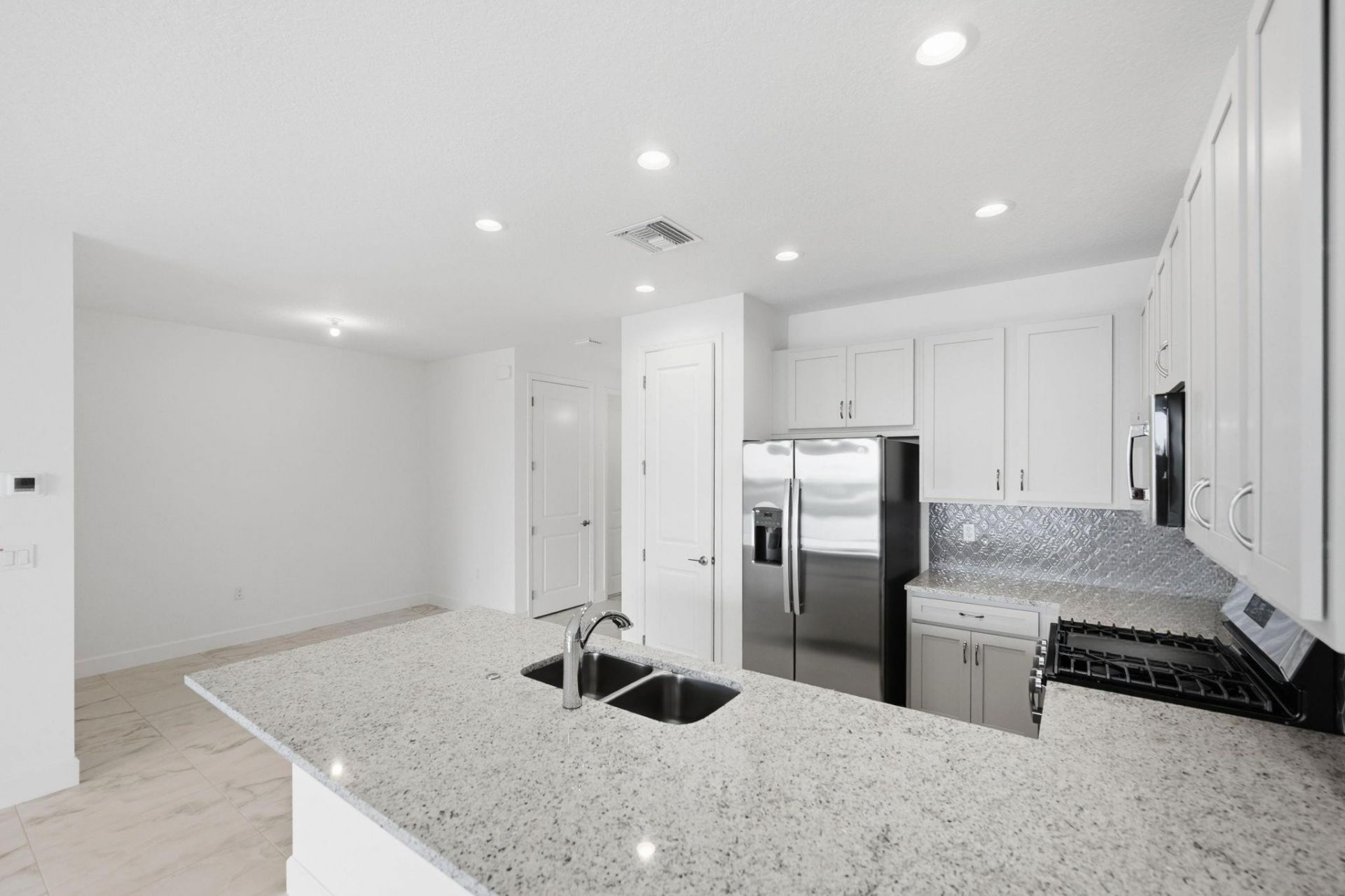 13528 SW Starkissed Lane, Port Saint Lucie, FL 34987 Photo