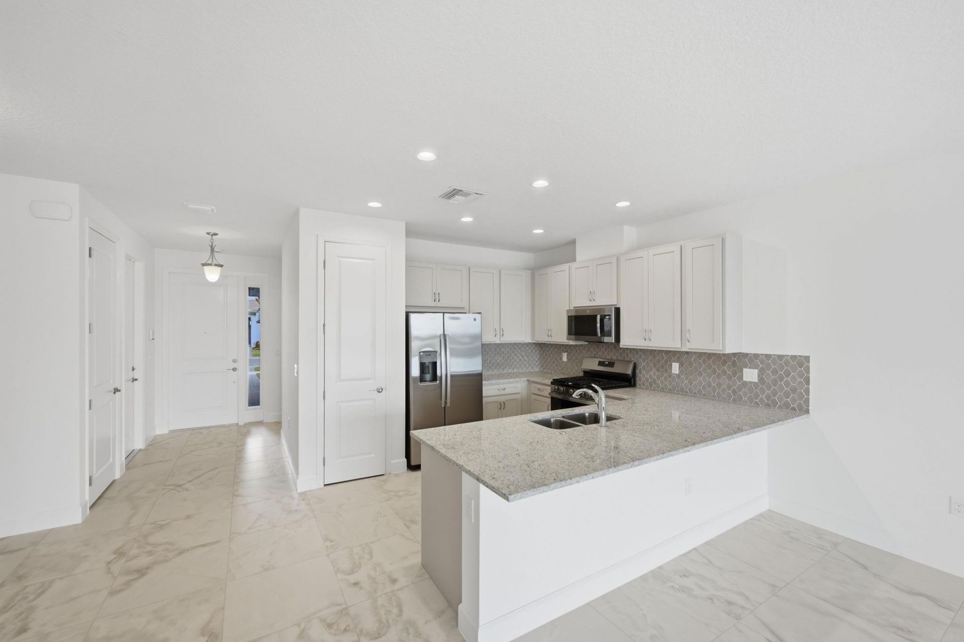 13528 SW Starkissed Lane, Port Saint Lucie, FL 34987 Photo