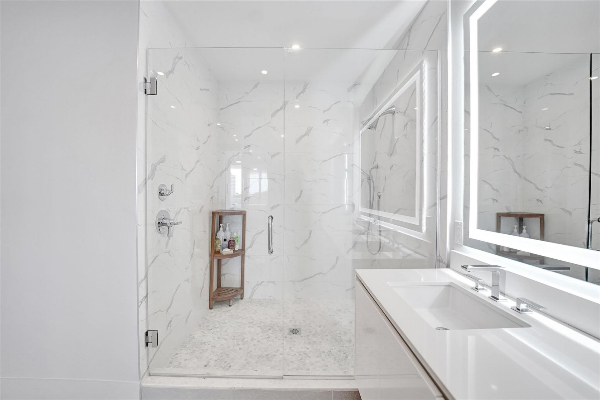 920 Intracoastal Dr, Unit 503, Fort Lauderdale, FL 33304 Photo