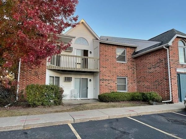 1371 CUNAT Court , Unit 2-C, Lake In The Hills, IL 60156