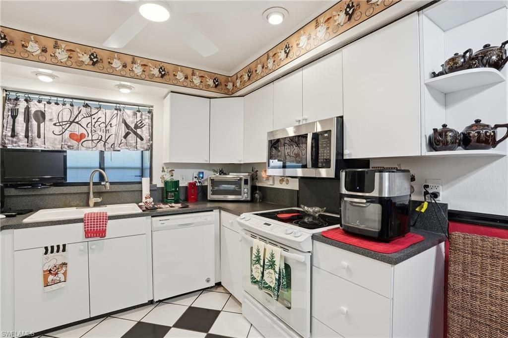 631 SE 12th Ave, Unit 100, Cape Coral, FL 33990 Photo