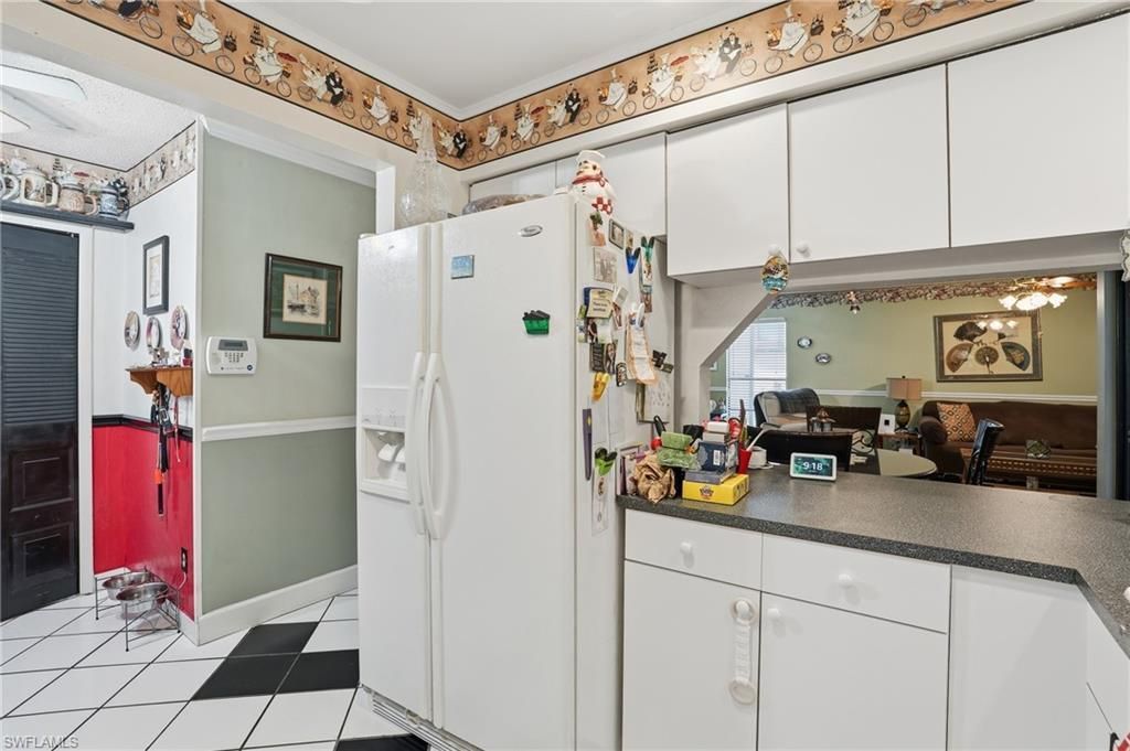 631 SE 12th Ave, Unit 100, Cape Coral, FL 33990 Photo