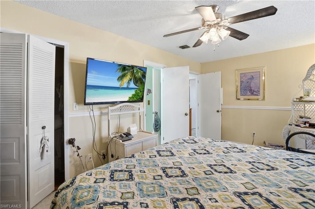 631 SE 12th Ave, Unit 100, Cape Coral, FL 33990 Photo