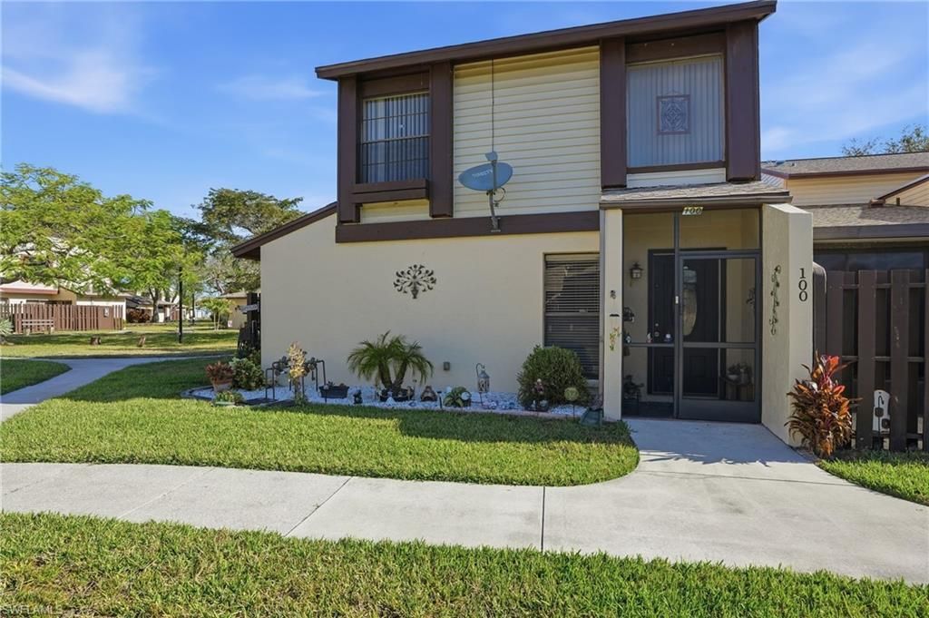 631 SE 12th Ave, Unit 100, Cape Coral, FL 33990 Photo