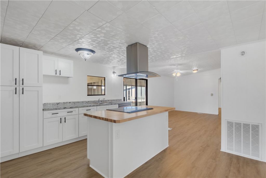 908 Oleander Circle, Sebastian, FL 32976 Photo