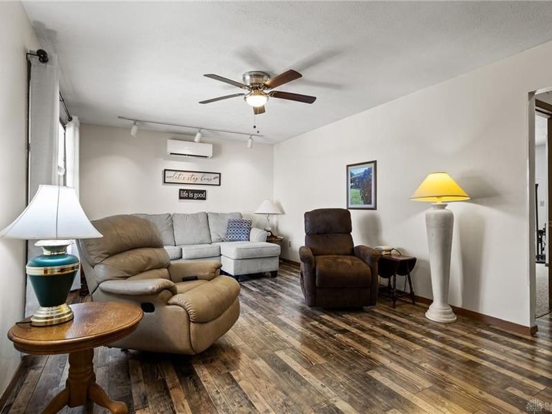 404 Spotted Doe Trail, Piqua, OH 45356 Photo 5