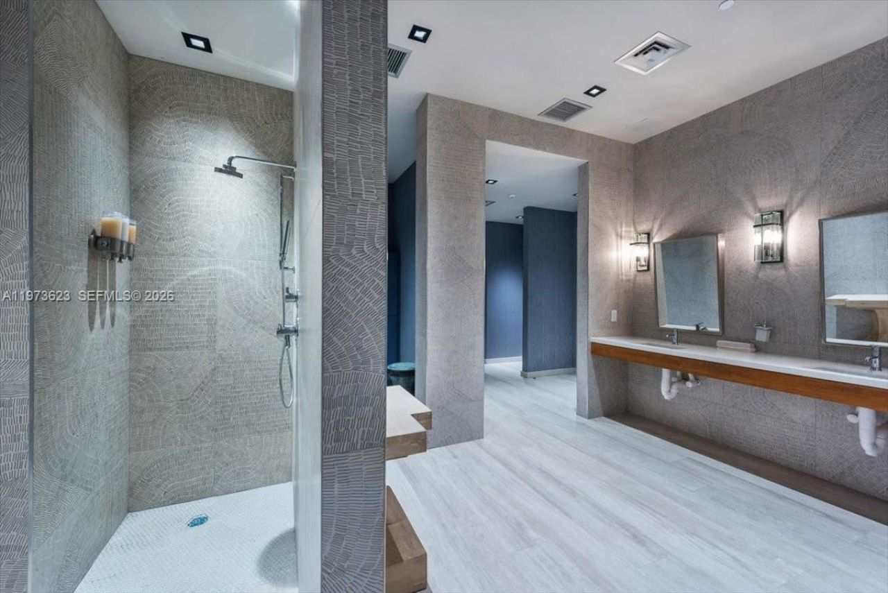 2900 NE 7th Ave, Unit 3004, Miami, FL 33137 Photo