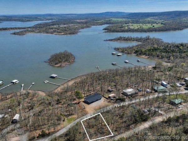 N BK 1500 Road , Stigler, OK 74462