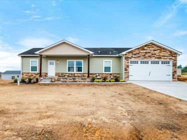 831 Sam Black Road, London, KY 40741