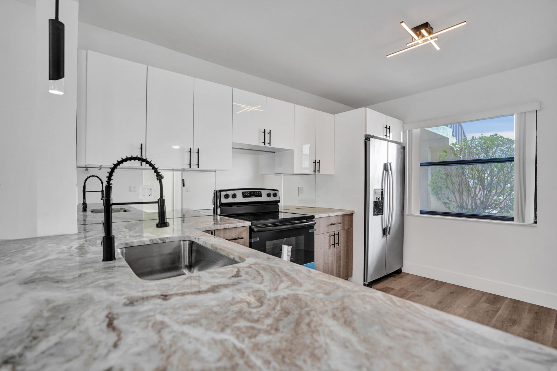 7674 Tahiti Lane, Unit 101, Lake Worth, FL 33467 Photo