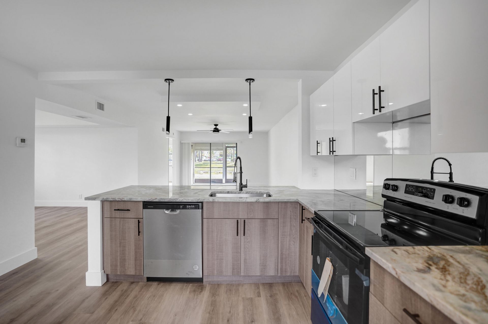 7674 Tahiti Lane, Unit 101, Lake Worth, FL 33467 Photo