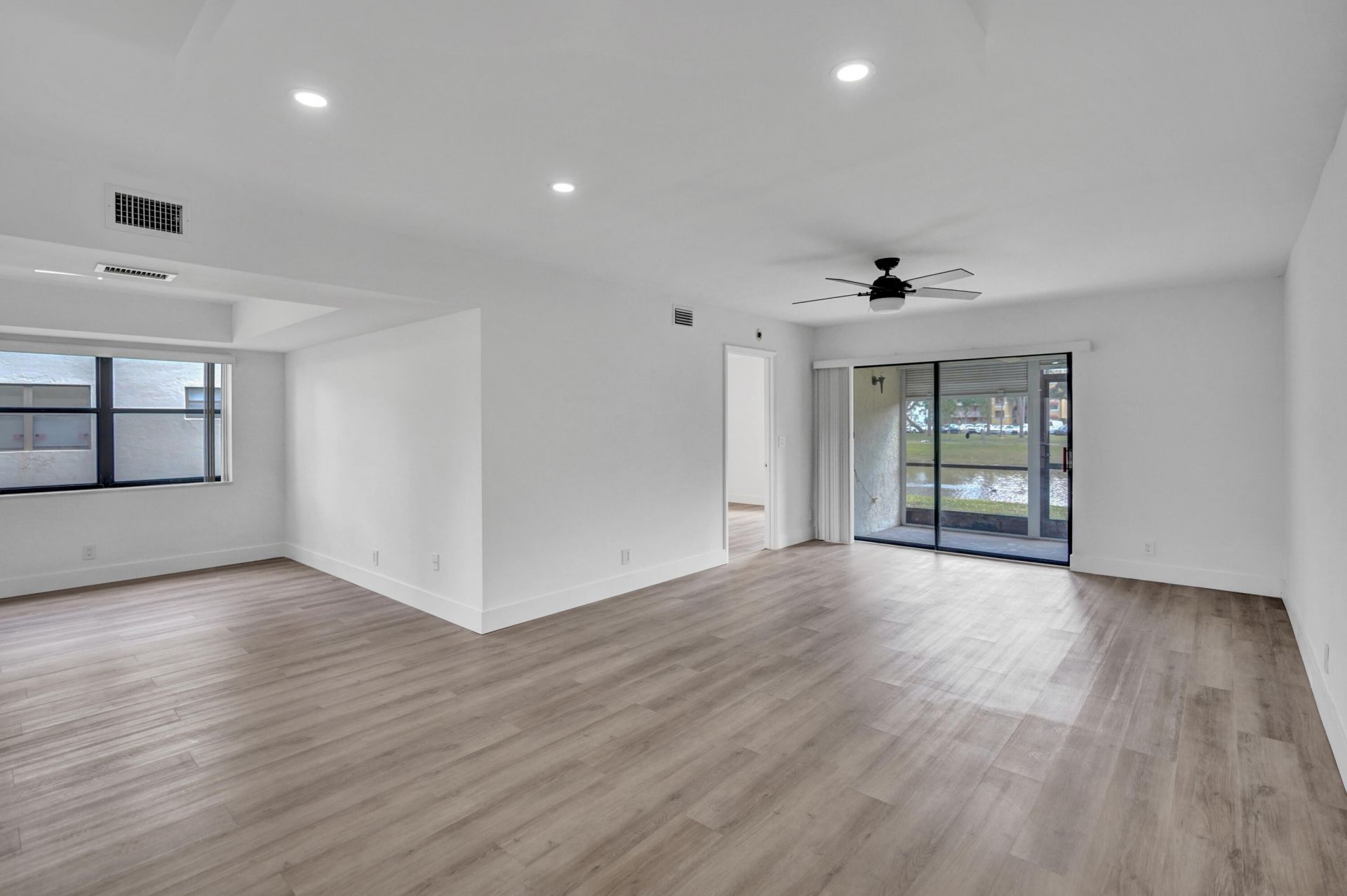 7674 Tahiti Lane, Unit 101, Lake Worth, FL 33467 Photo