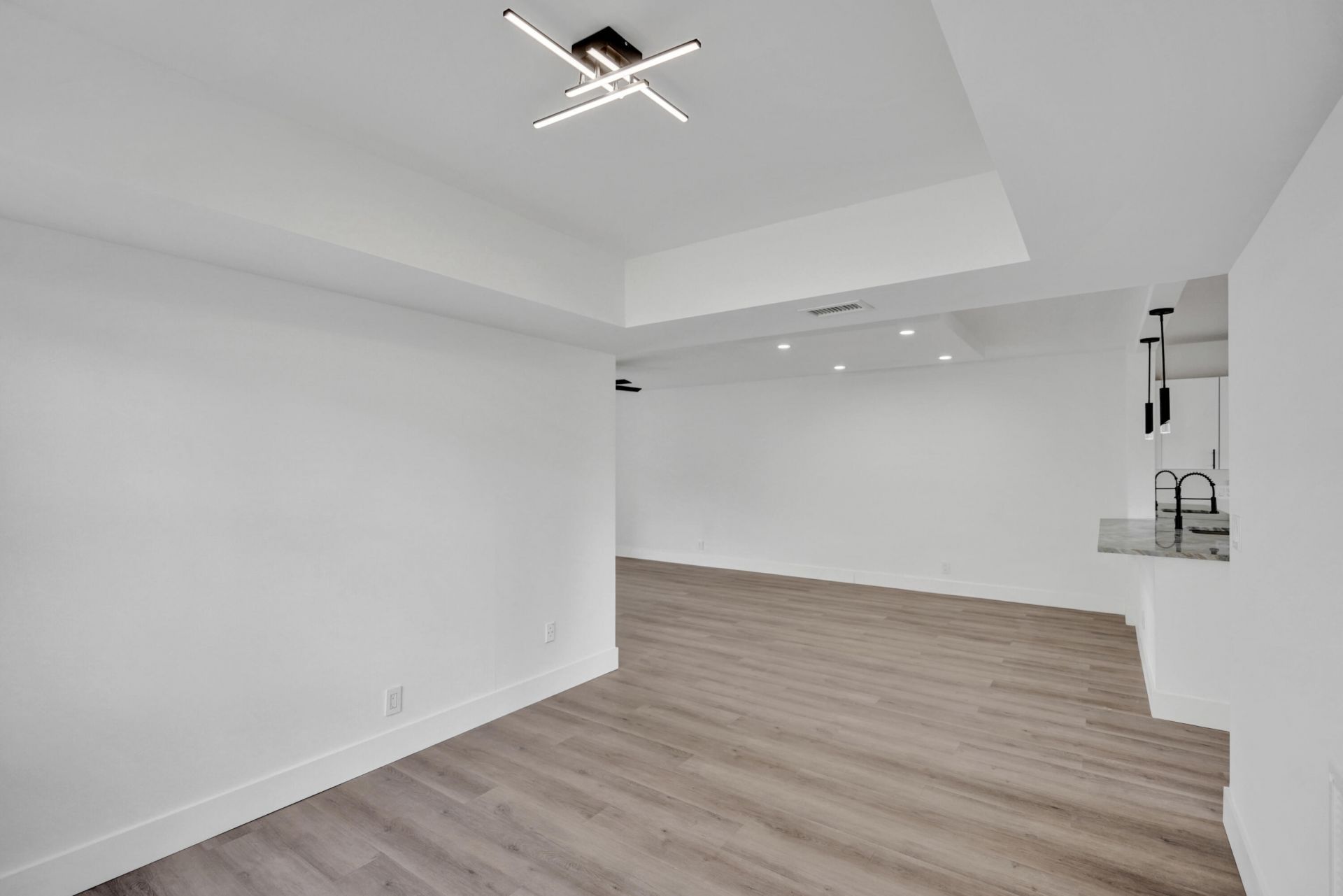 7674 Tahiti Lane, Unit 101, Lake Worth, FL 33467 Photo