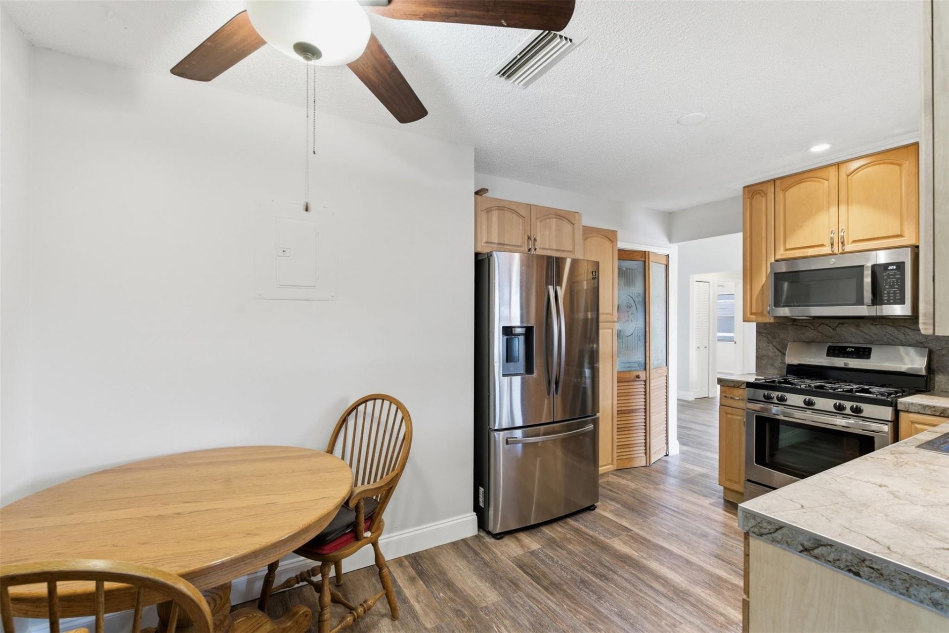 11841 NW 39th Place, Sunrise, FL 33323 Photo