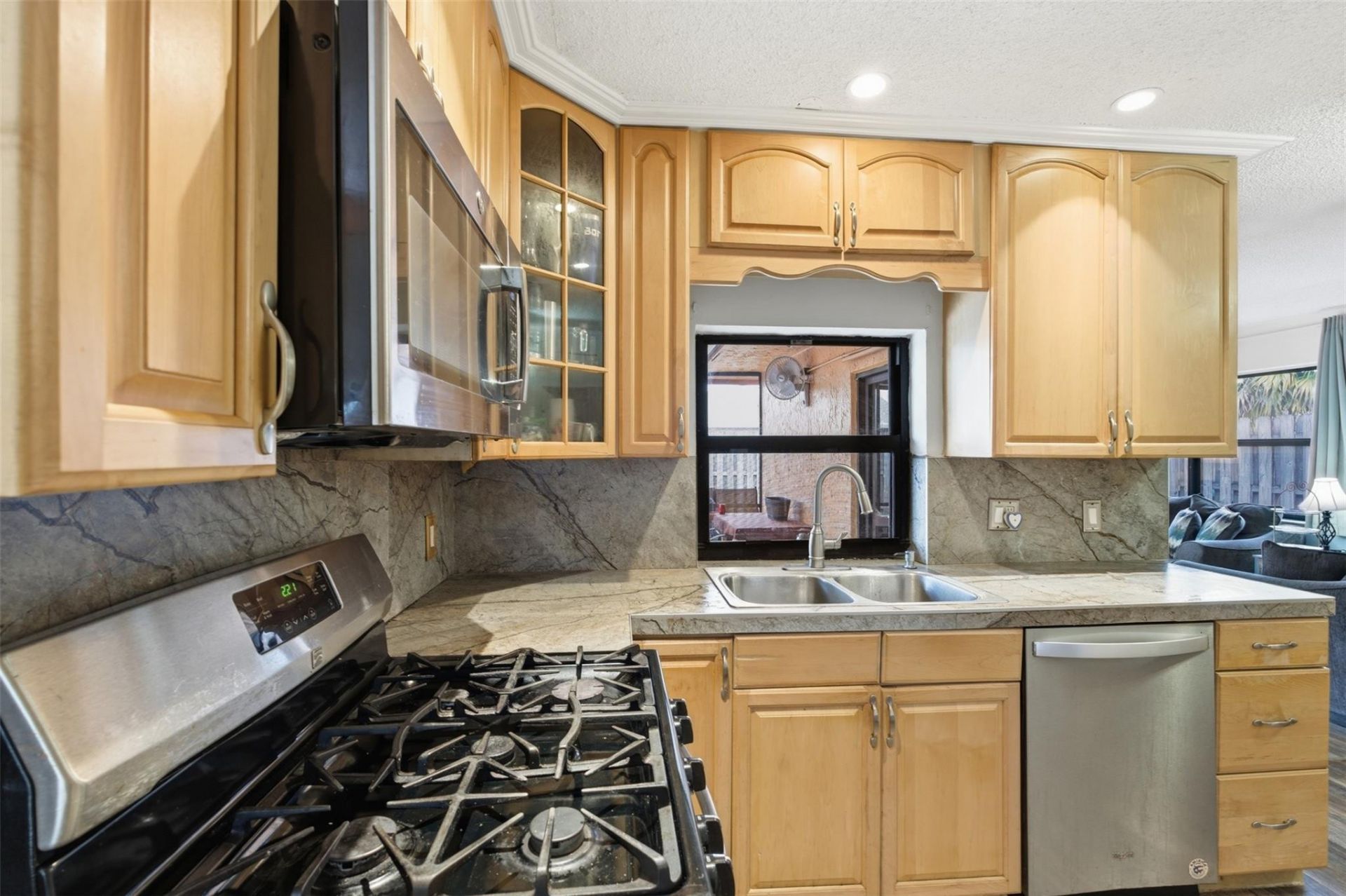 11841 NW 39th Place, Sunrise, FL 33323 Photo