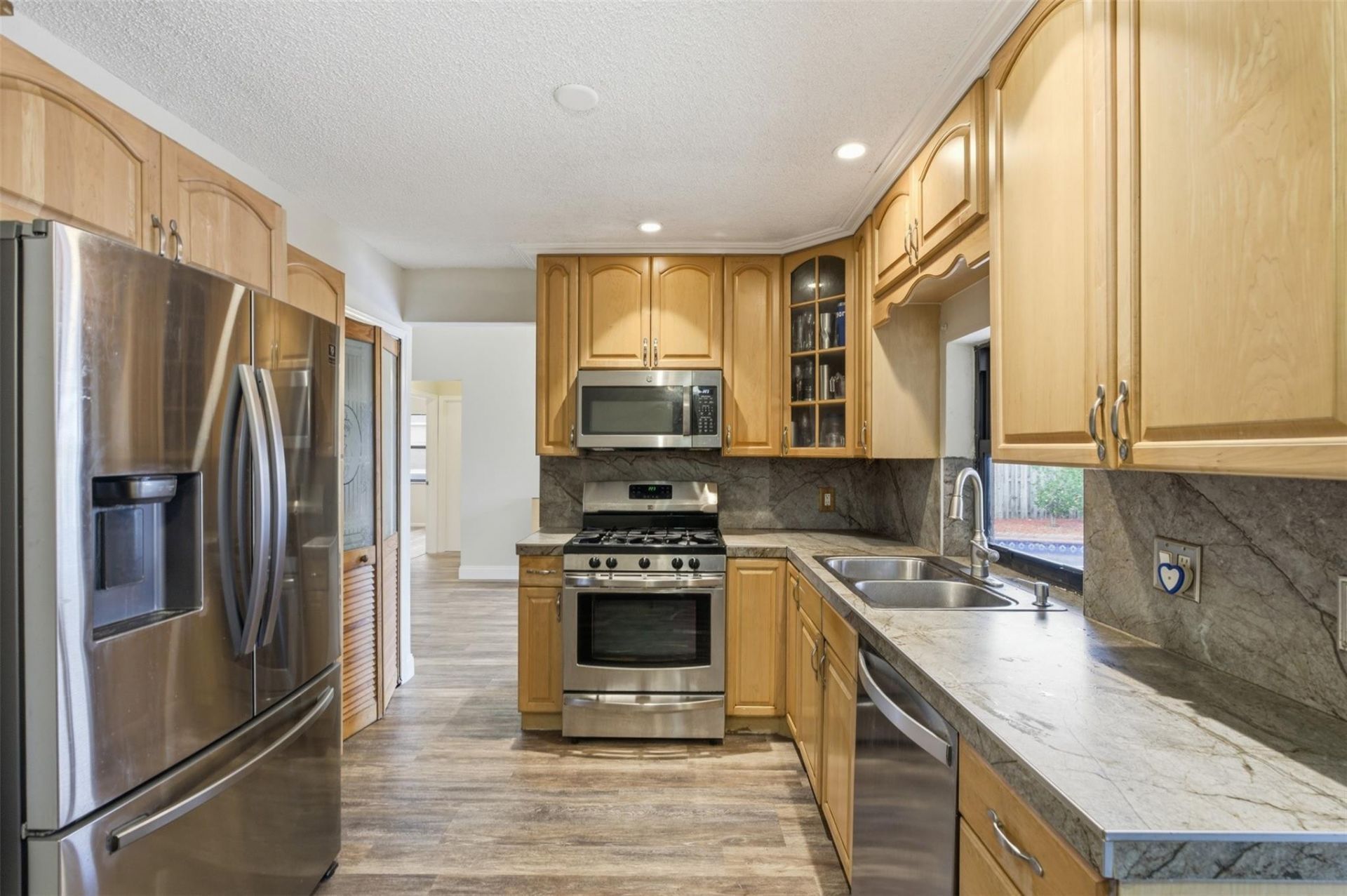 11841 NW 39th Place, Sunrise, FL 33323 Photo