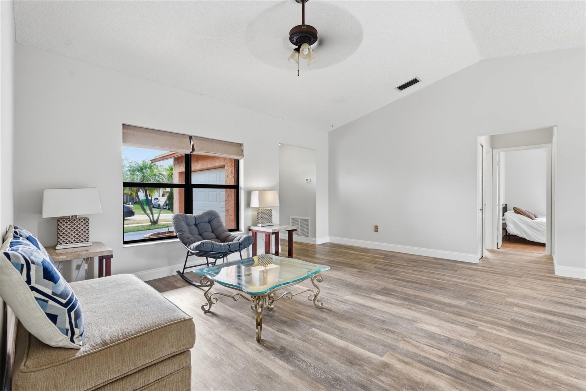 11841 NW 39th Place, Sunrise, FL 33323 Photo