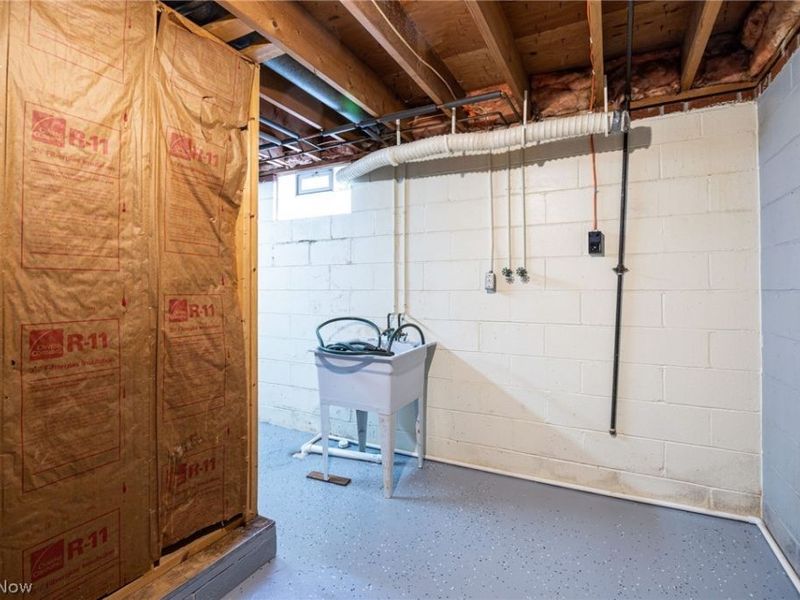 84 Pfeiffer Avenue, Ellet, OH 44312 Photo 33