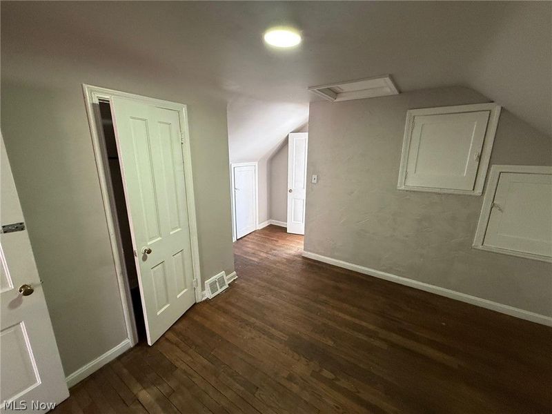 5713 South Boulevard, Maple Heights, OH 44137 Photo 14