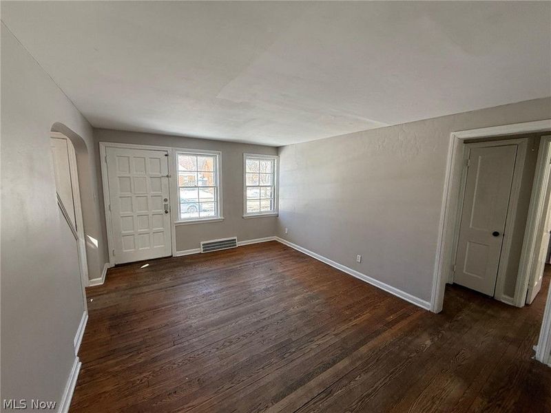 5713 South Boulevard, Maple Heights, OH 44137 Photo 9