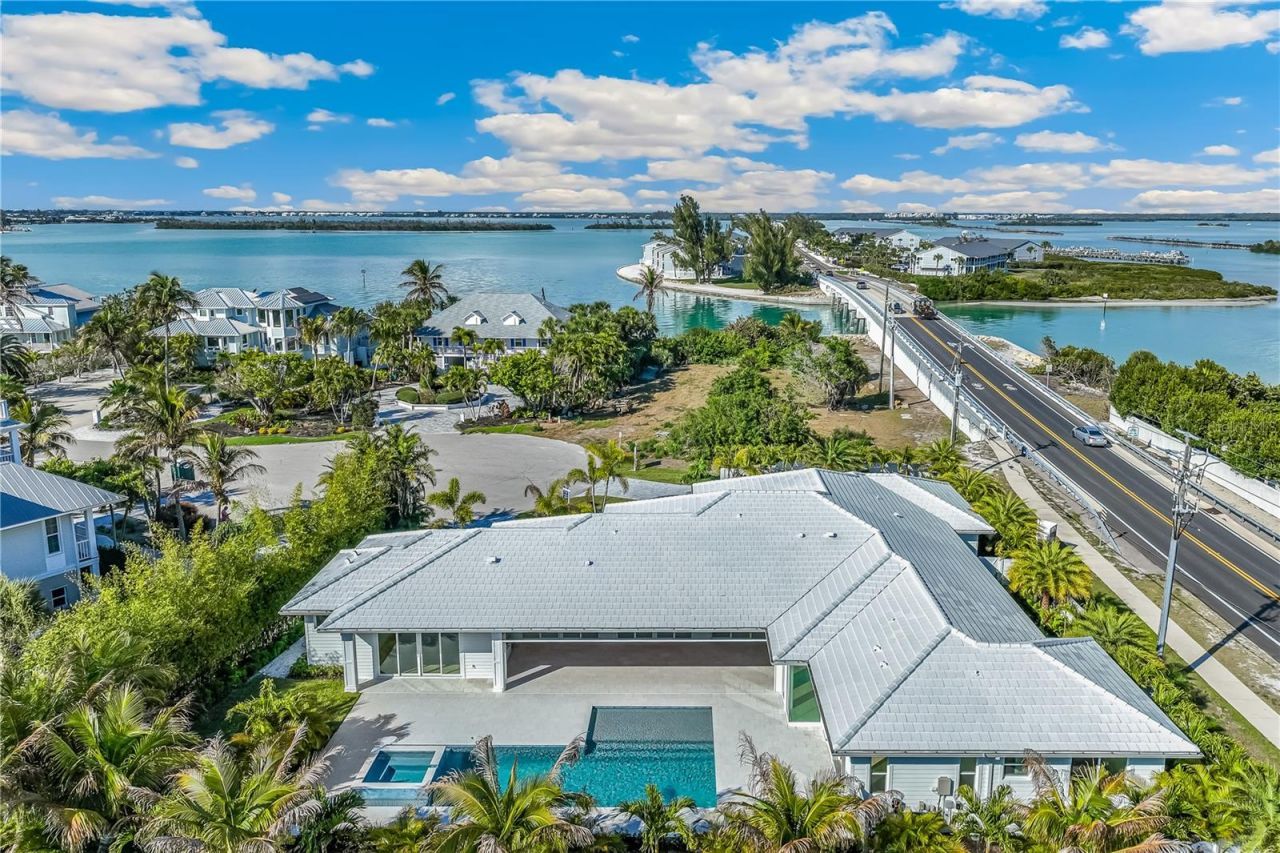 9901 NE Gasparilla Pass Boulevard, Boca Grande, FL 33921 Photo