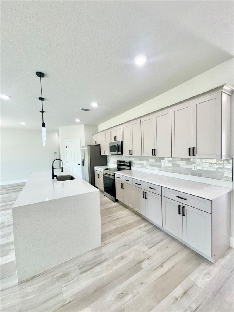 4662 San Ignacio Drive , Sebring, FL 33872 Photo