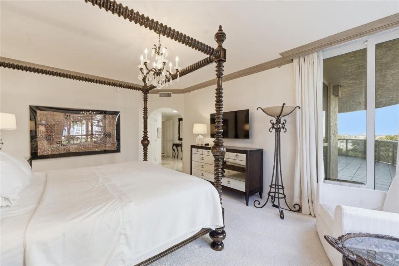 3100 N Ocean Boulevard, Unit 501, Fort Lauderdale, FL 33308 Photo