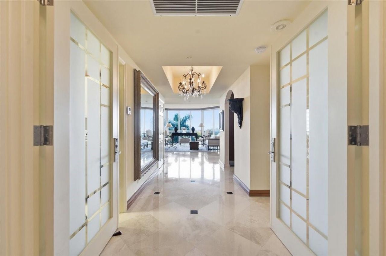 3100 N Ocean Boulevard, Unit 501, Fort Lauderdale, FL 33308 Photo