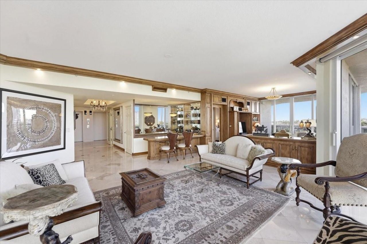 3100 N Ocean Boulevard, Unit 501, Fort Lauderdale, FL 33308 Photo