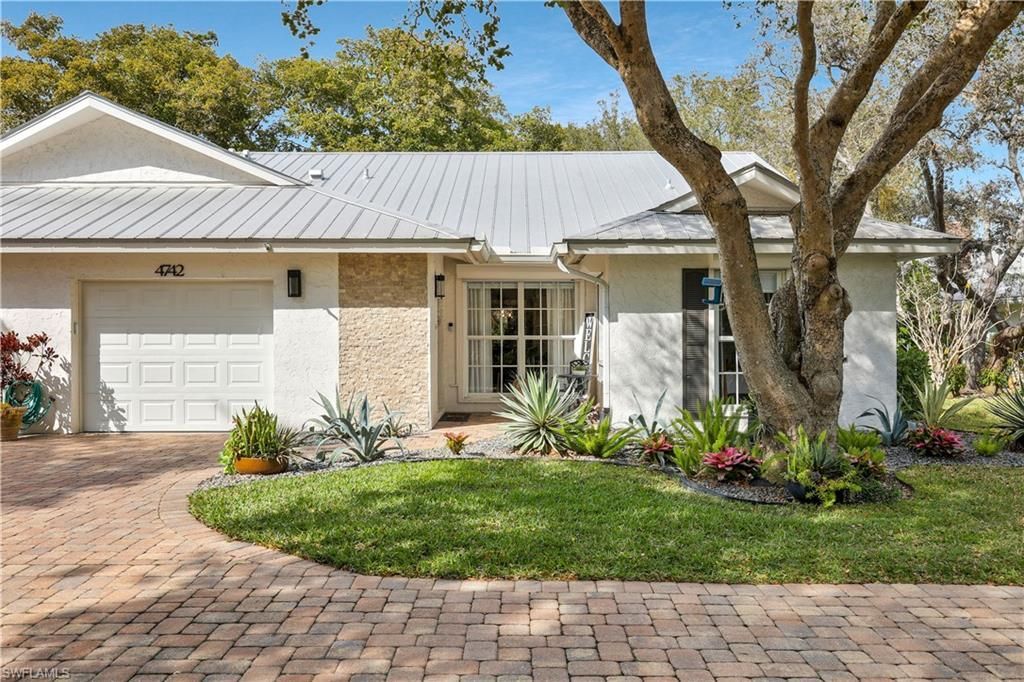 4742 West Blvd, Unit S8, Naples, FL 34103 Photo