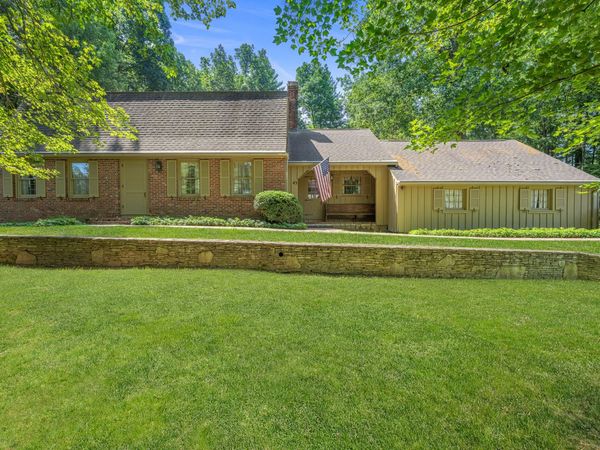 43 Jamestown, Somers, CT 06071