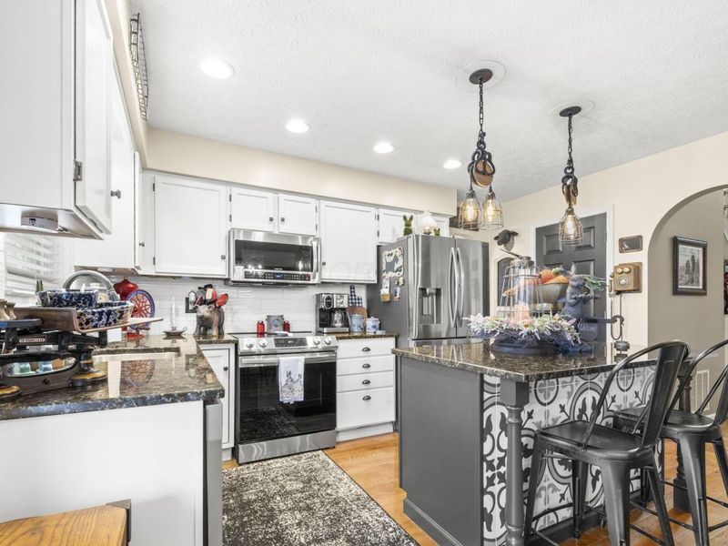 525 Ablemarle Circle, Delaware, OH 43015 Photo 9