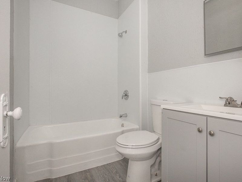 1000 Eddy Road, Cleveland, OH 44108 Photo 30