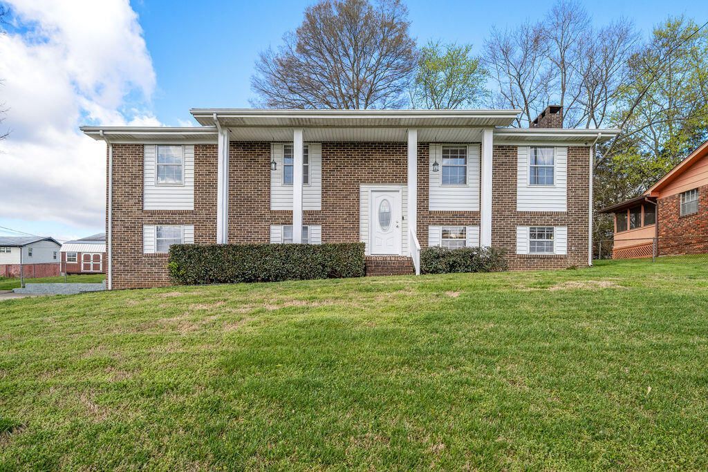 111 Edgewood Circle Fort Oglethorpe, GA 30742