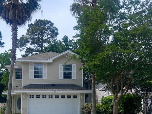 271 Twin Lakes Lane, Destin, FL 32541